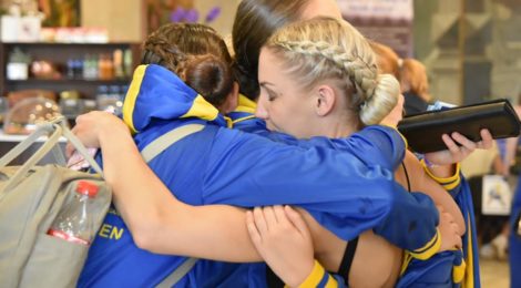 300 DANCE COMPANY - EM GULD I MODERNT!
